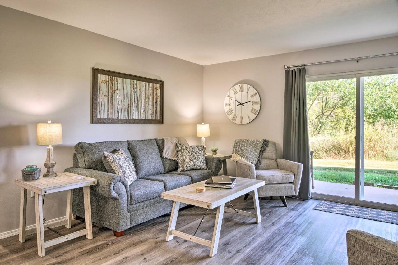 Cozy Condo With Pool Access, 5 Mi To Table Rock Lake Branson Exterior foto